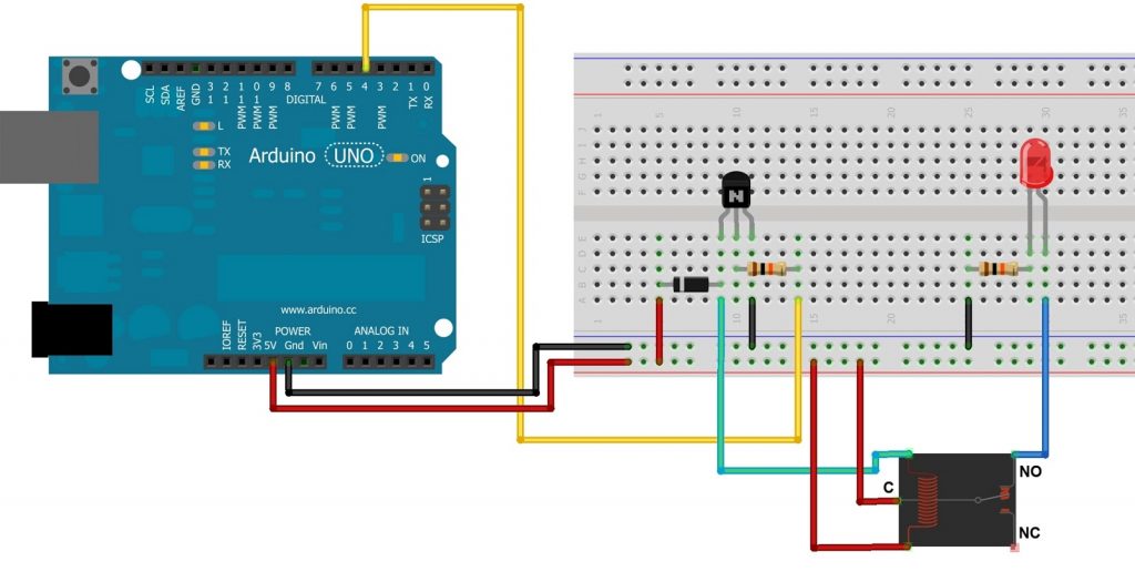 Circuito ligando led com relé