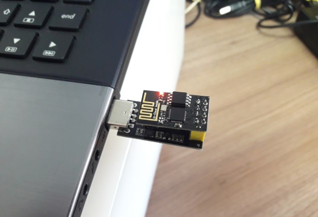 Adaptador USB para módulo Wifi ESP8266 ESP-01