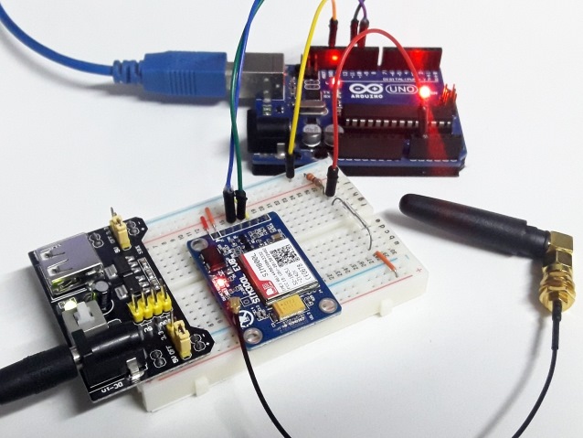 Circuito alarme por SMS com o SIM800L e Arduino Uno